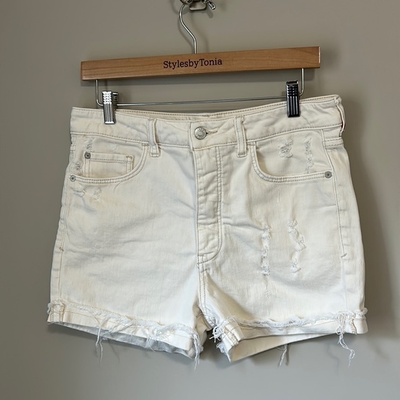 ANTHROPOLOGIE Pilcro and the Letterpress White Distressed Button Fly Short Sz 30 - Picture 1 of 16